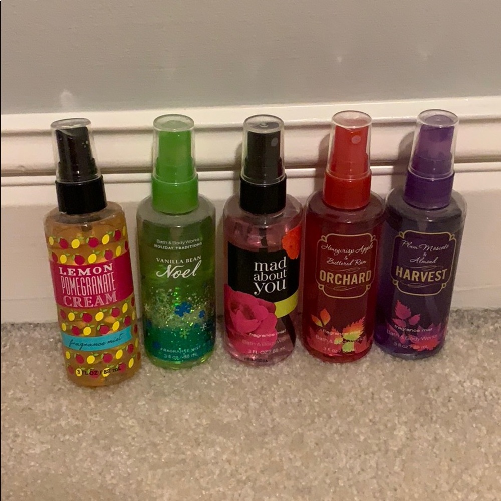 Bath and Body Works Mini Fragrance Bundle!